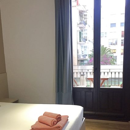 Hostal in Barcelona Twin room with terrace Passeig de gracia